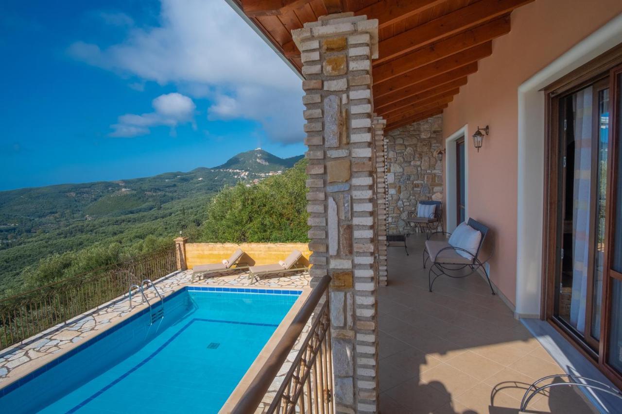 Apolis Villas & Suites Resort Parga Dış mekan fotoğraf